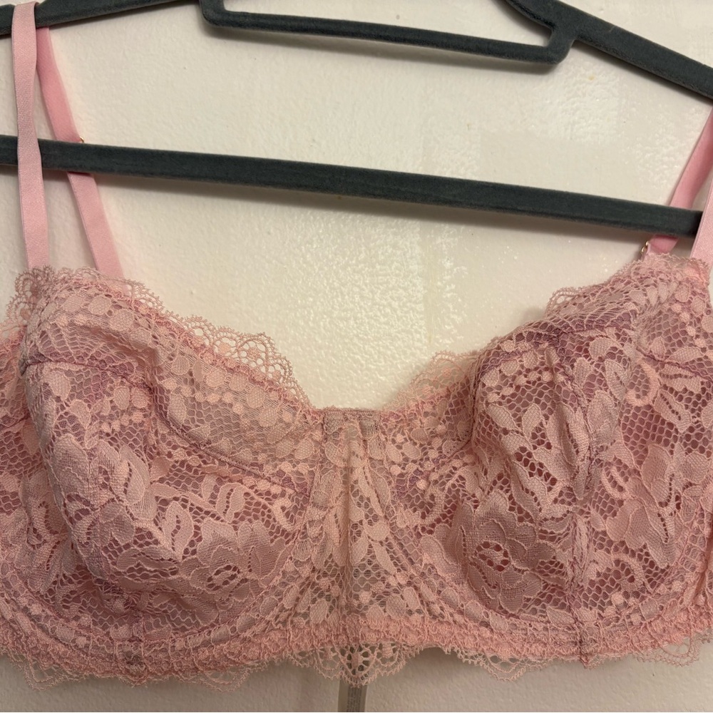 Free people intimately Lace Bra in Pink 34dd